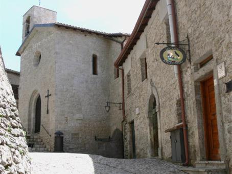 Locanda Il Falco Nero Fumone Bagian luar foto